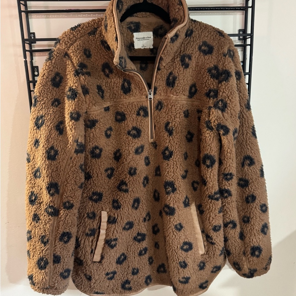 Abercrombie & Fitch Tan and Black Sherpa Jacket
